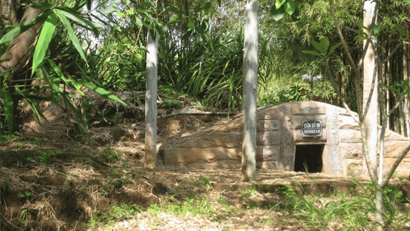 Vinh Moc tunnels