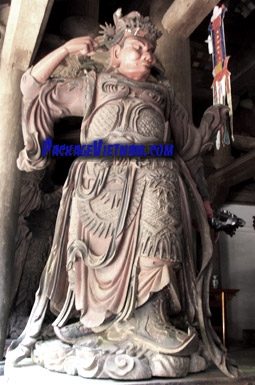 La gardienne sacrée - Pagode Tay Phuong La gardienne sacrée - Pagode Tay Phuong