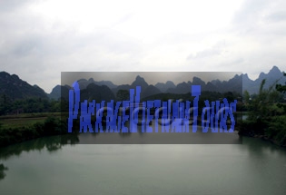 La scène idyllique sur la piste de trekking à Cao Bang La scène idyllique sur la piste de trekking à Cao Bang
