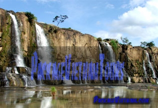 the Pongour Waterfall Lam Dong Vietnam the Pongour Waterfall Lam Dong Vietnam
