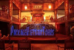 Duyet Thi Duong - Royal Theater Duyet Thi Duong - Royal Theater