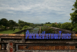 There are moats surrounding the Royal Citadel There are moats surrounding the Royal Citadel