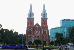 Cathédrale Notre Dame Saigon Vietnam Cathédrale Notre Dame Saigon Vietnam
