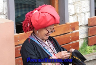 Red Zao Lady Red Zao Lady