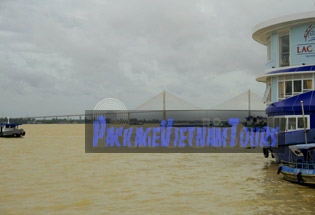 Le pont de Rach Mieu Le pont de Rach Mieu