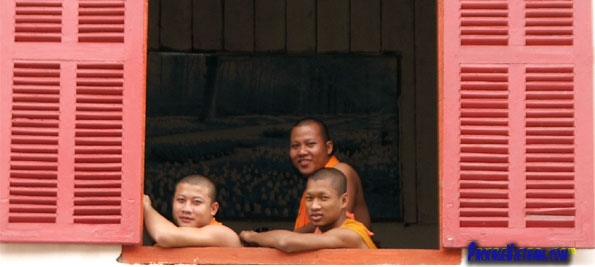 Monks in Vientiane Monks in Vientiane